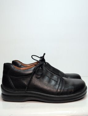 Footprints by Birkenstock black leather Oxford shoe woman's size 6 EU 37